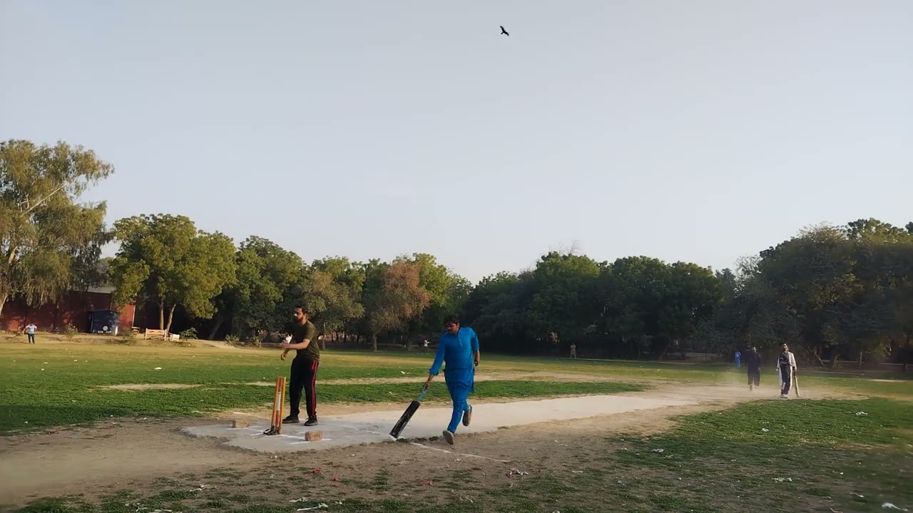 Salaam 😉🏏me ABRAR 👍😜