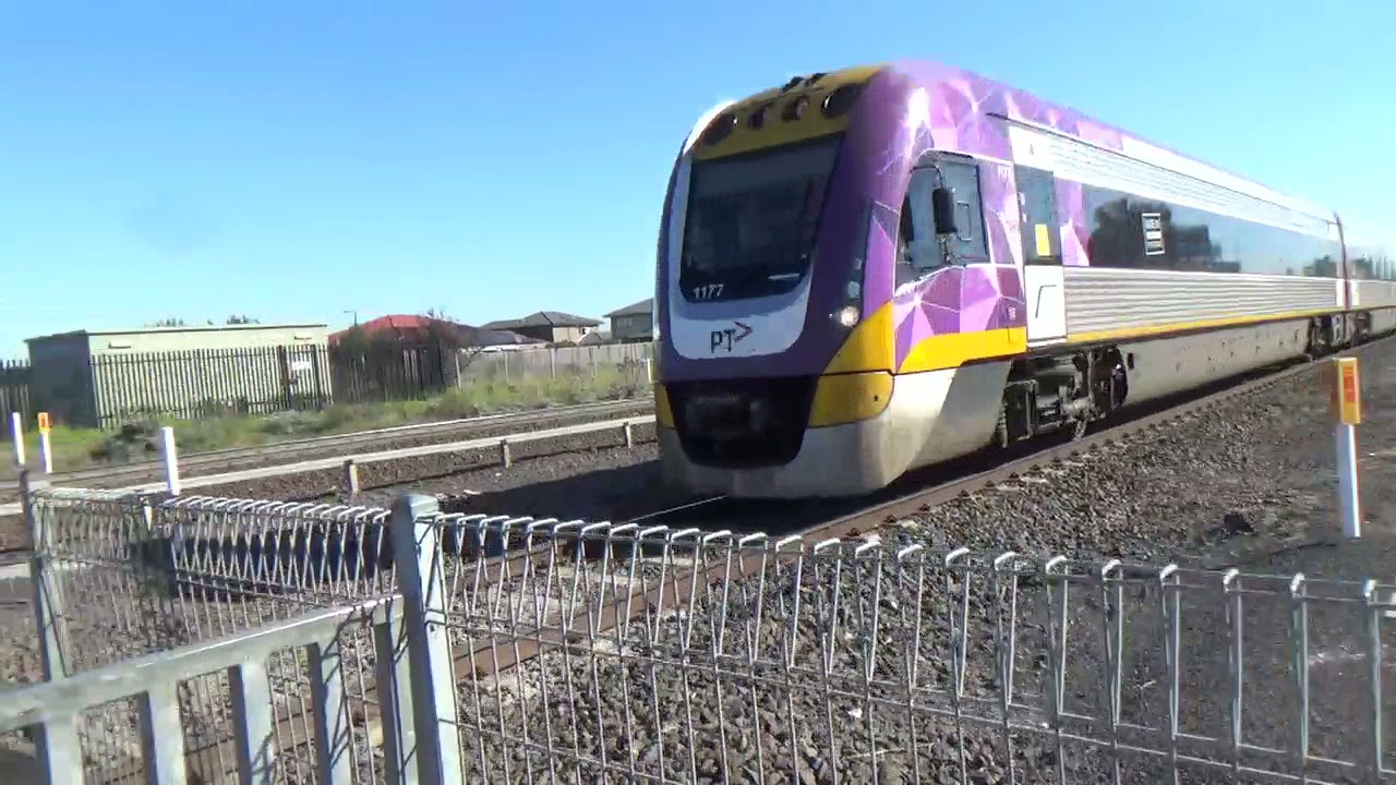 Deer Park Station Pedestrian Crossing