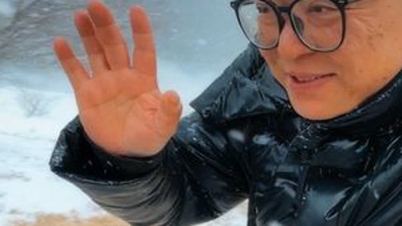 北京人在大同遭遇暴风雪？差点被困山顶，到底什么情况？ #暴风雪 #大同 #旅游 #下雪了 #第一场雪