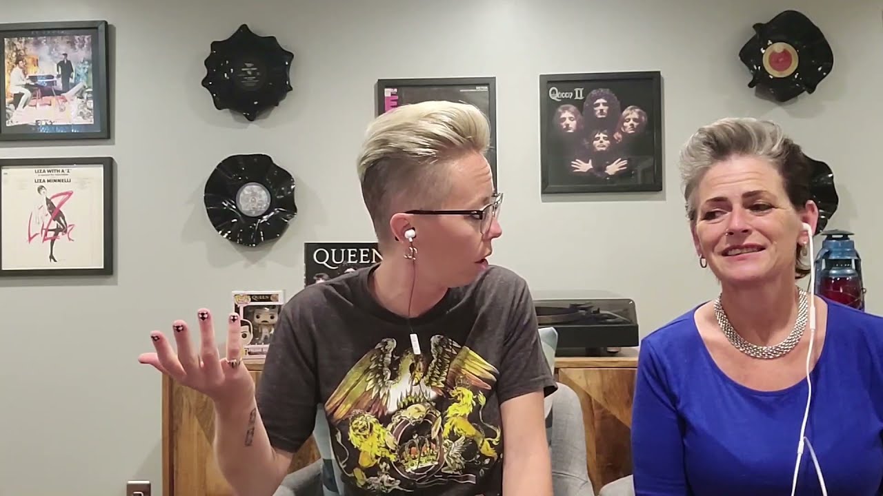 American Couple: Queen Fans Review & React: BEST Queen LIVE performance!!
