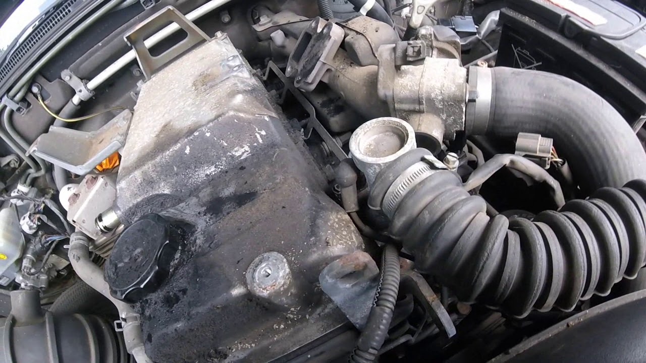 How to remove the valve cover of a Mitsubishi Pajero Shagan / Как снять крышку клапанов   Pajero