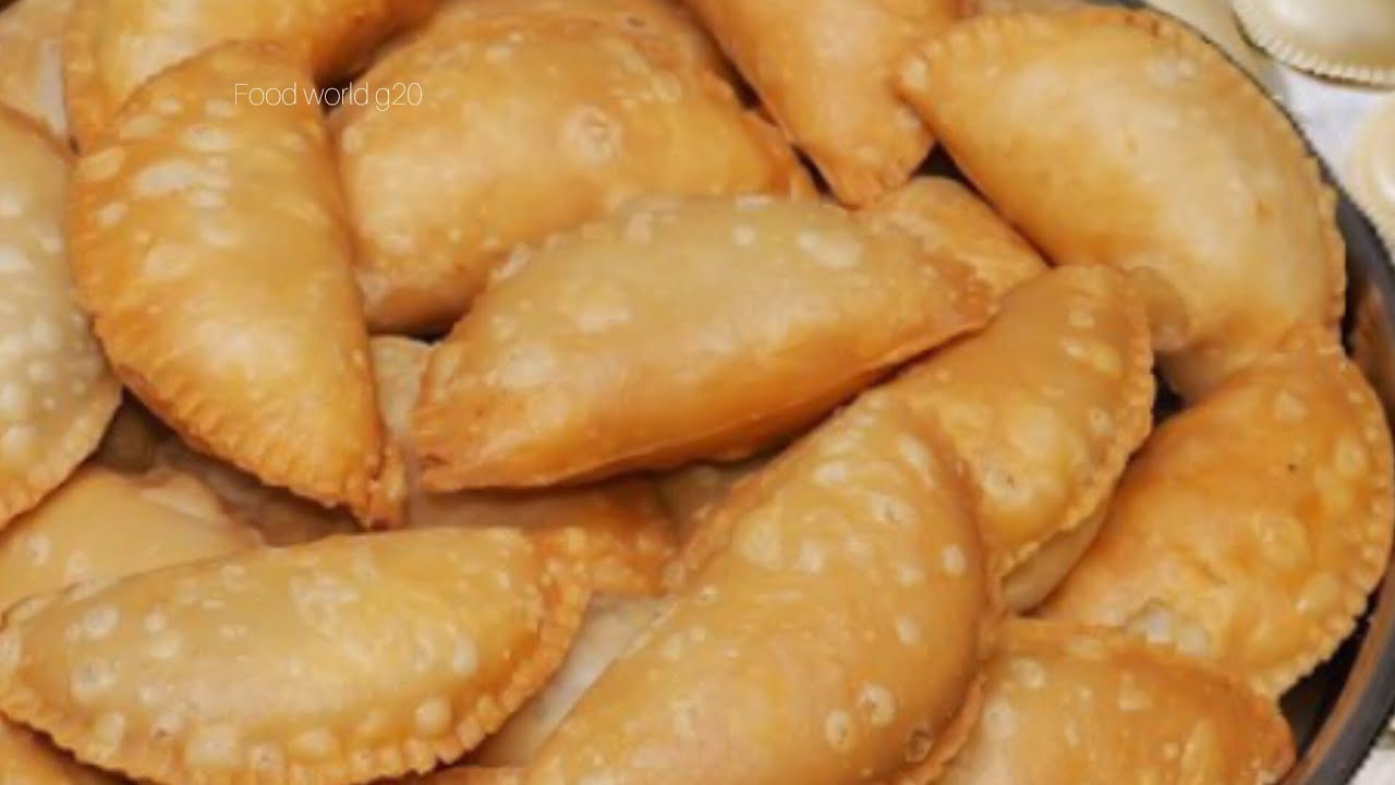 গুজিয়া বা পিরুকিয়া পারফেক্টভাবে বানিয়ে ফেলুন ll  Gujiya / Pidukiya ll Holi Special Recipe.