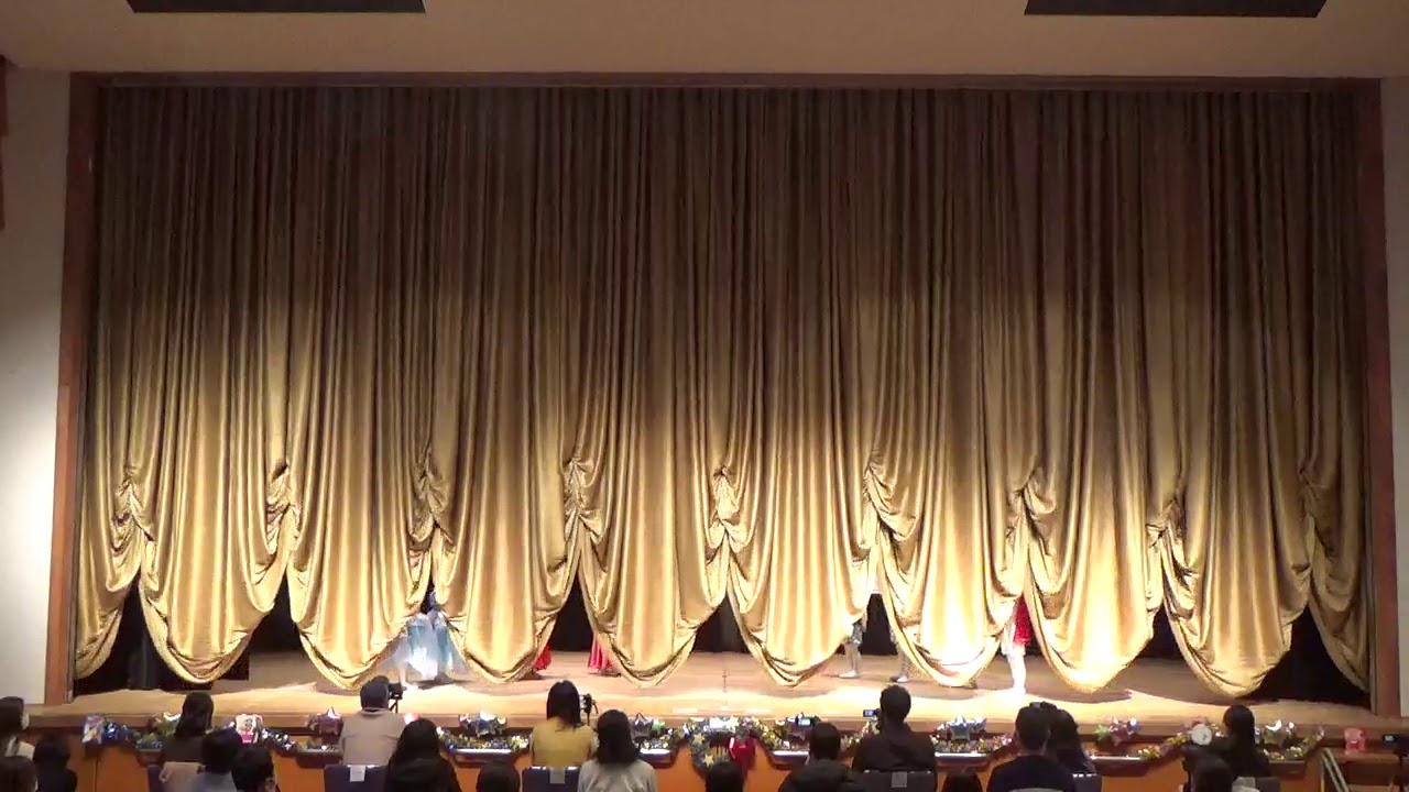 令和2年度　クリスマス発表会 劇『サンドリヨン(シンデレラ)』