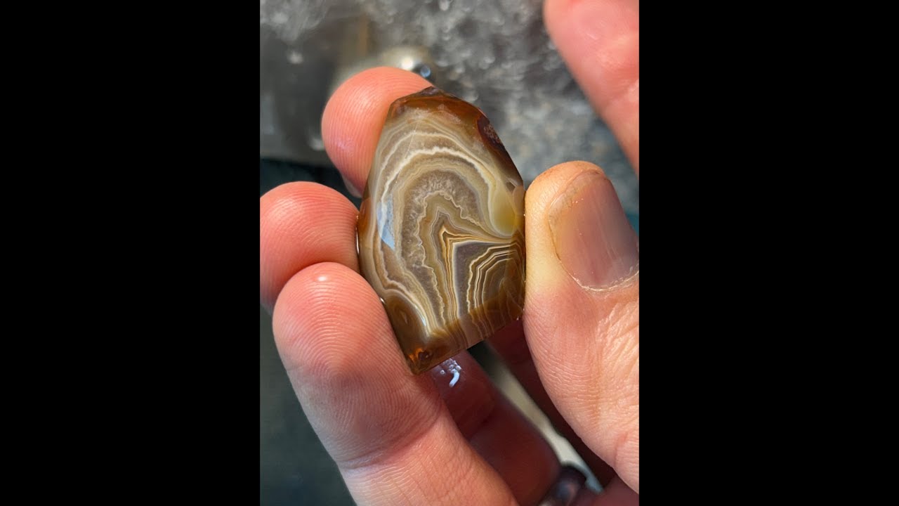 Wayne Binsfeld is live! Faceted Lake superior Agate pendant!