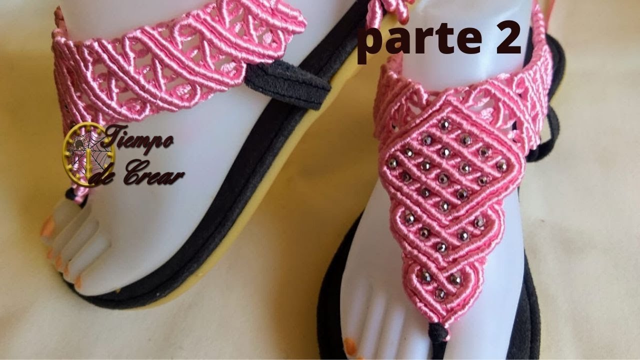 SANDALIA EN MACRAME rosa decorada con cristales.  parte 2