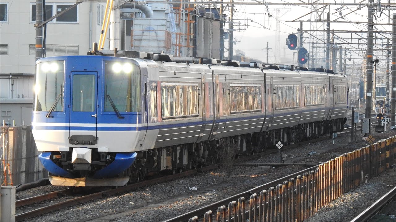 【工臨待ち】ムコソを出たスーパーはくと！HOT7000形特急スーパーはくと(回送)通過