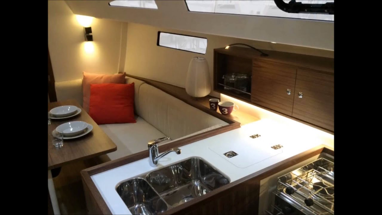 J 112e by Murray Yacht Sales Gulf Coast J Dealer