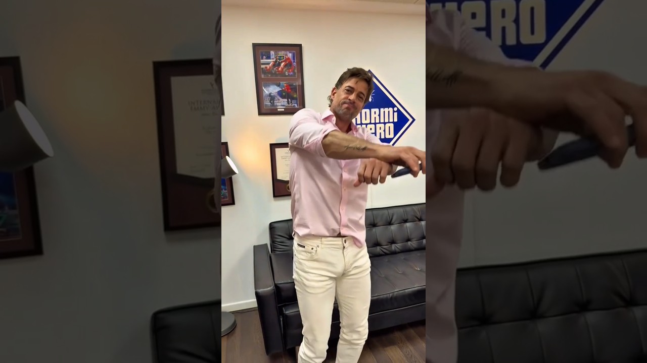 🥵 WILLIAM LEVY de cal&ccedil;a branca bailando no bastidor do 