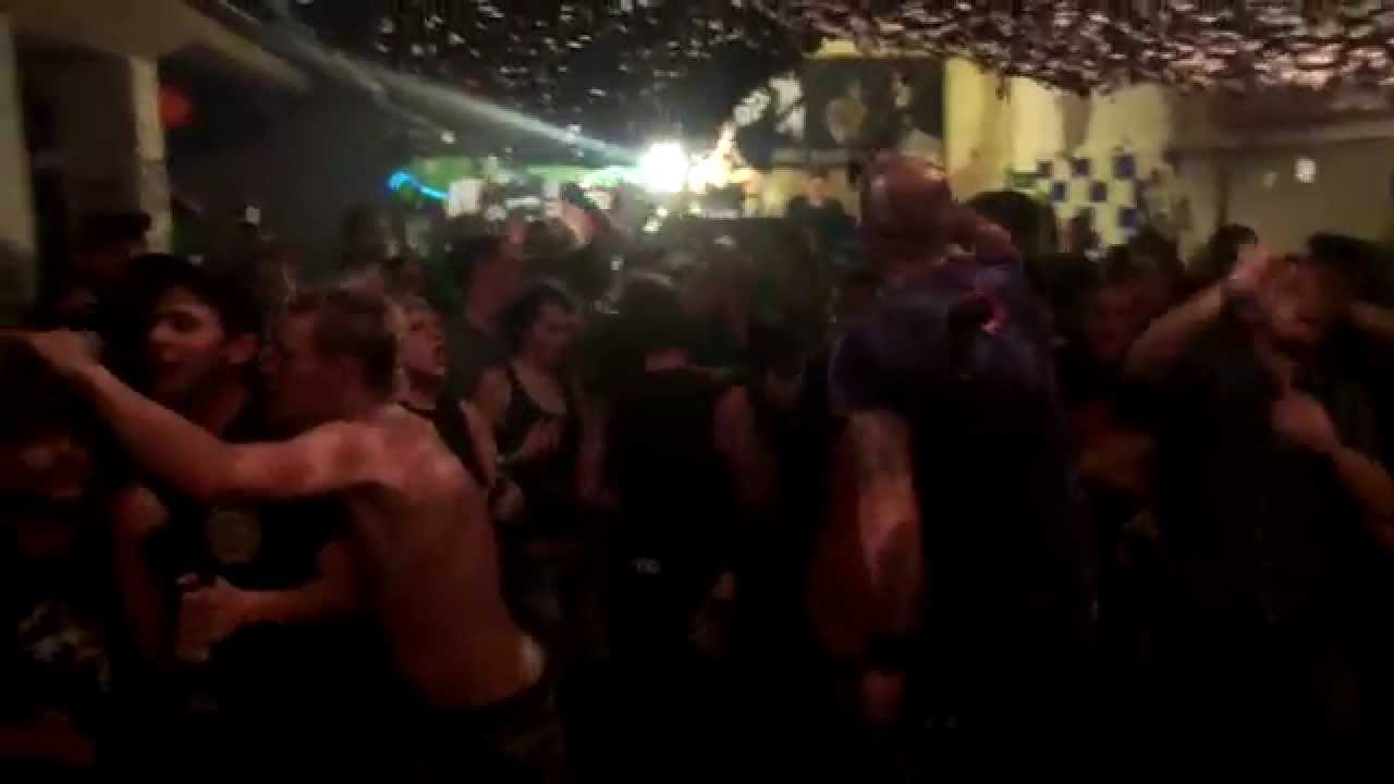 Los Fastidios & BOX Davos - Anti-Fa Hooligans!