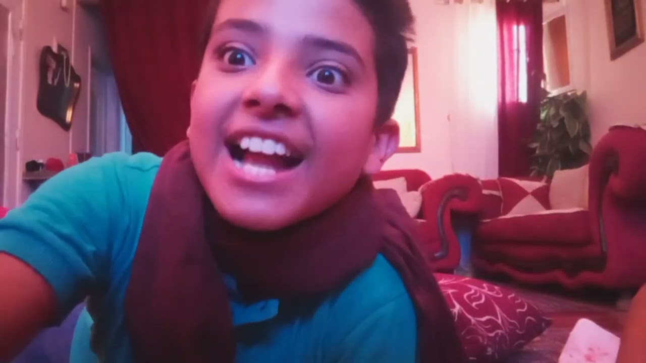 تحدي غمض واجلد بين ياسين وعمر🙊🙉🙈