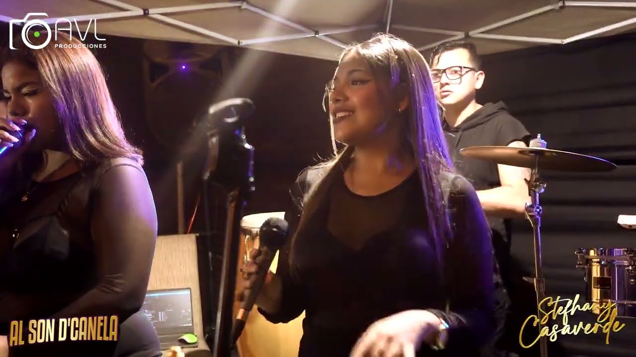 MIX GUARACHAS  - STEFHANY CASAVERDE & AL SON D´ CANELA