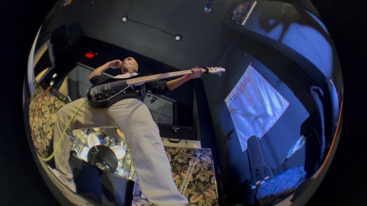 POV: Bassist’s Pedalboard - “No Stone” by @ToTheTeethBand 