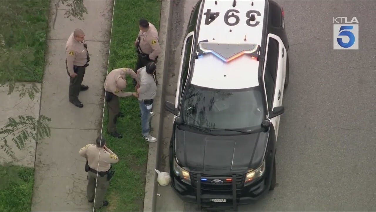 2 suspects arrested after South L.A. pursuit crash