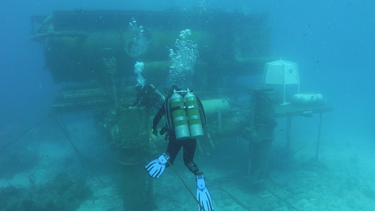 Best Places to Dive in the USA