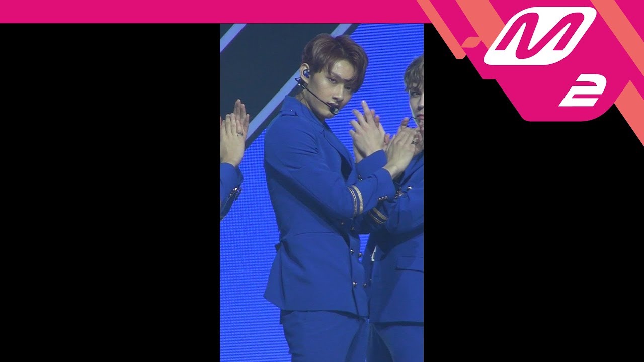 [MPD직캠] 세븐틴 준 직캠 '박수(CLAP)' (SEVENTEEN JUN FanCam) | @MNET PRESENT SPECIAL_2017.11.7