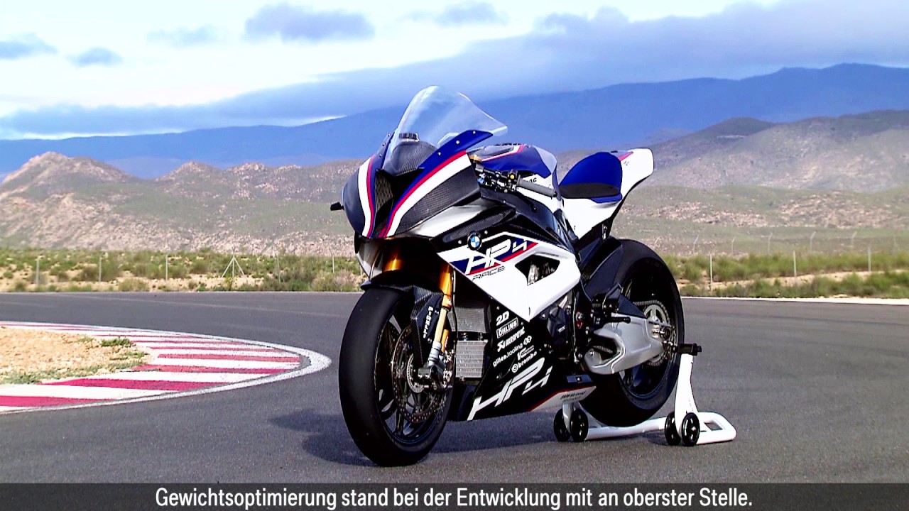 BMW HP4 Race - GILLES Tooling - Action Video