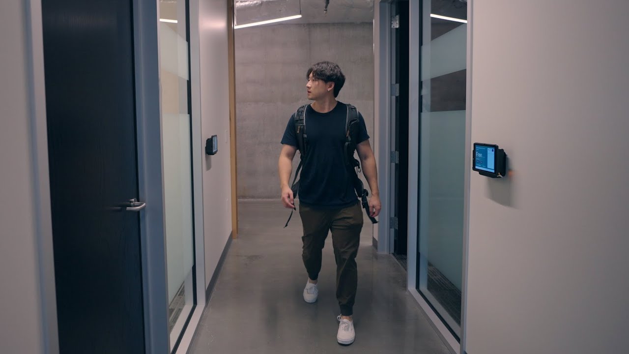 first time going to the office after the pandemic be like...(Seattle software engineer)
