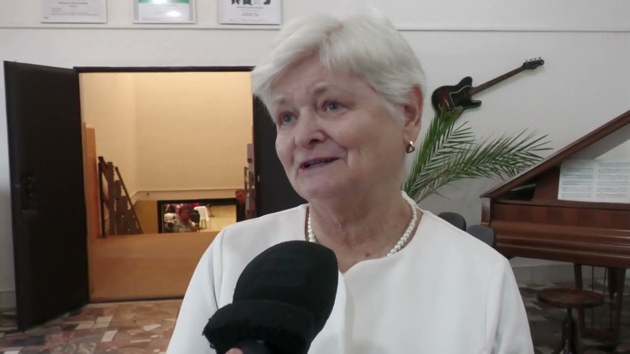 Posedenie pri čaji s JDS