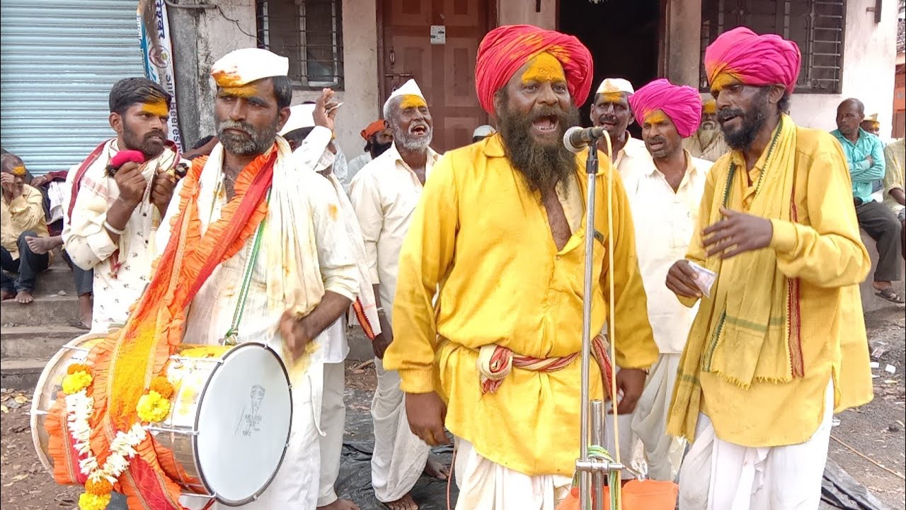 विठ्ठल - बिरूदेवाच्या ओव्या, पट्टणकडोलीच्या यात्रेत याच ओव्यांनी जिंकले सर्वांचे मनं !