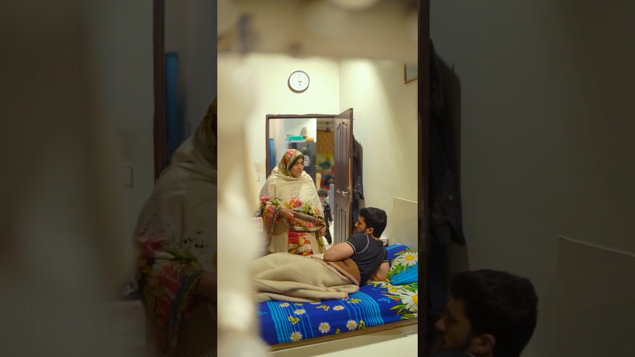 Ramadan mubarik sari Rajab family ko..🌙