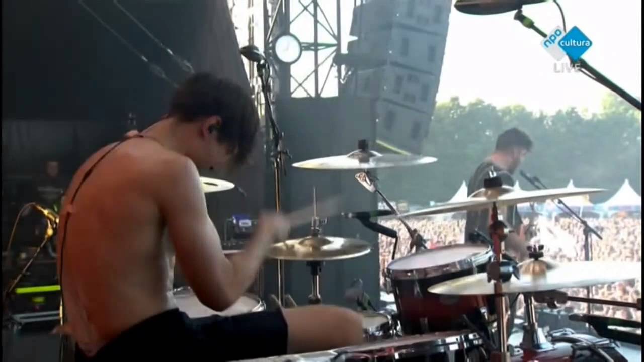 Kensington - Streets - Live at Pinkpop 2015