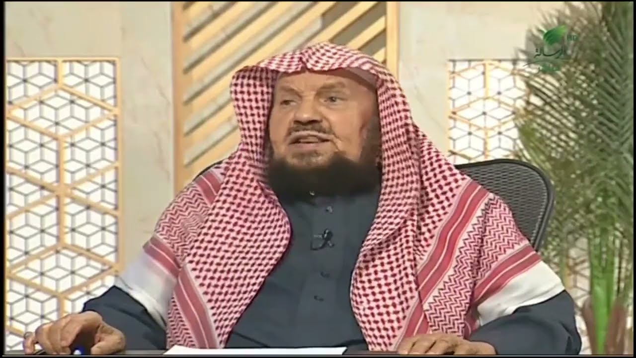 ما الضابط الشرعي في تهذيب اللحية؟ -الشيخ عبدالله المنيع #يستفتونك