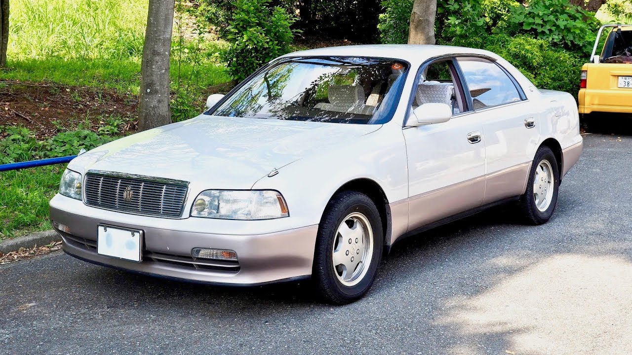 Обзор покупки Toyota Crown Majesta V8 1993 года (импорт из США) на японском аукционе