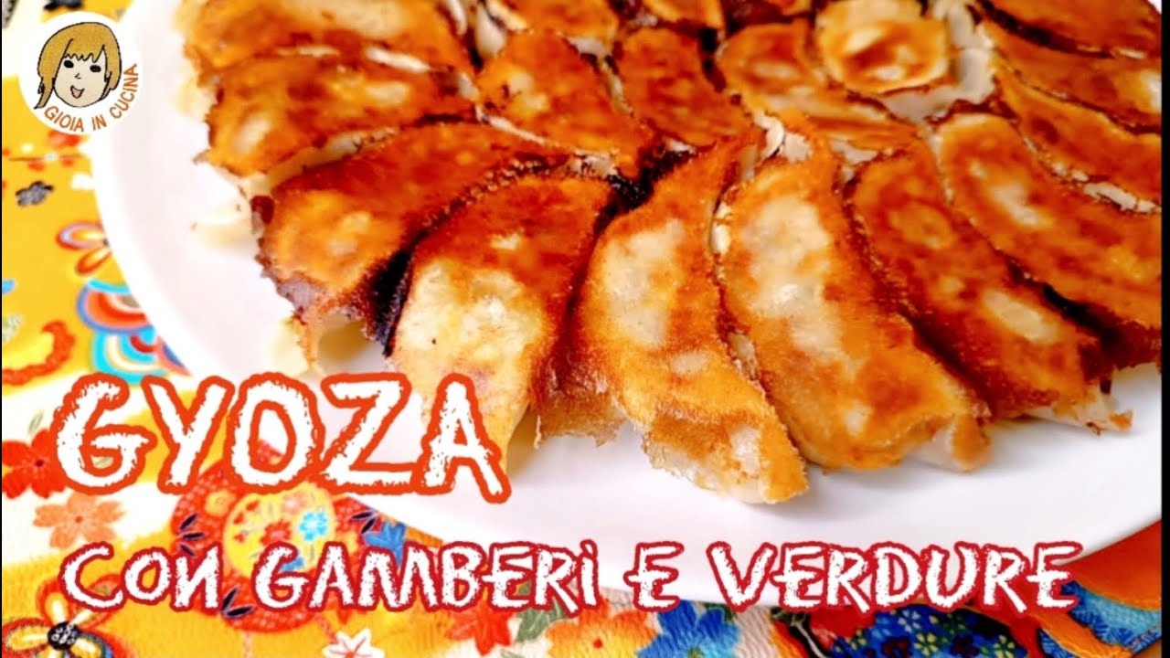GYOZA CON GAMBERI E VERDURE | JAPANESE DUMPLINGS WITH PRAWNS & VEGETABLES