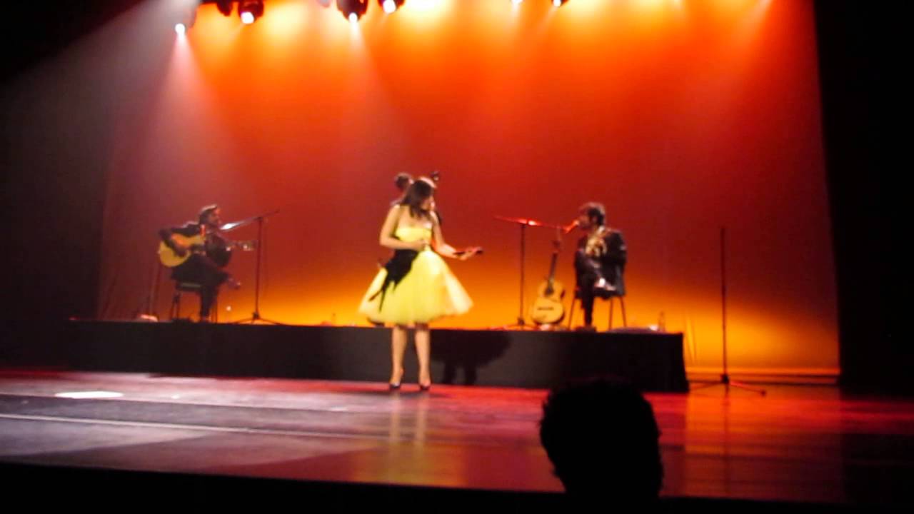 Deolinda - Garçonete da Casa de Fado (Sesc Santana, 28/07/2013)