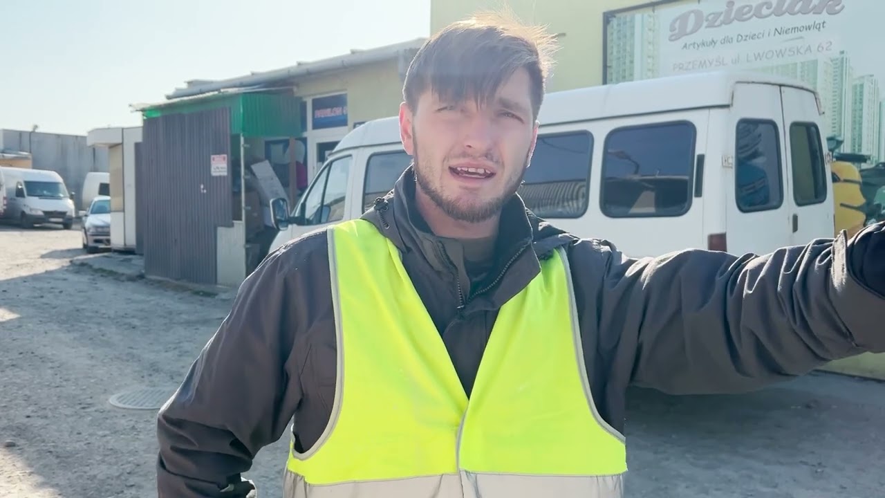 Elite Soldiers Help Stop Human Traffickers At Ukrainian-Polish Border