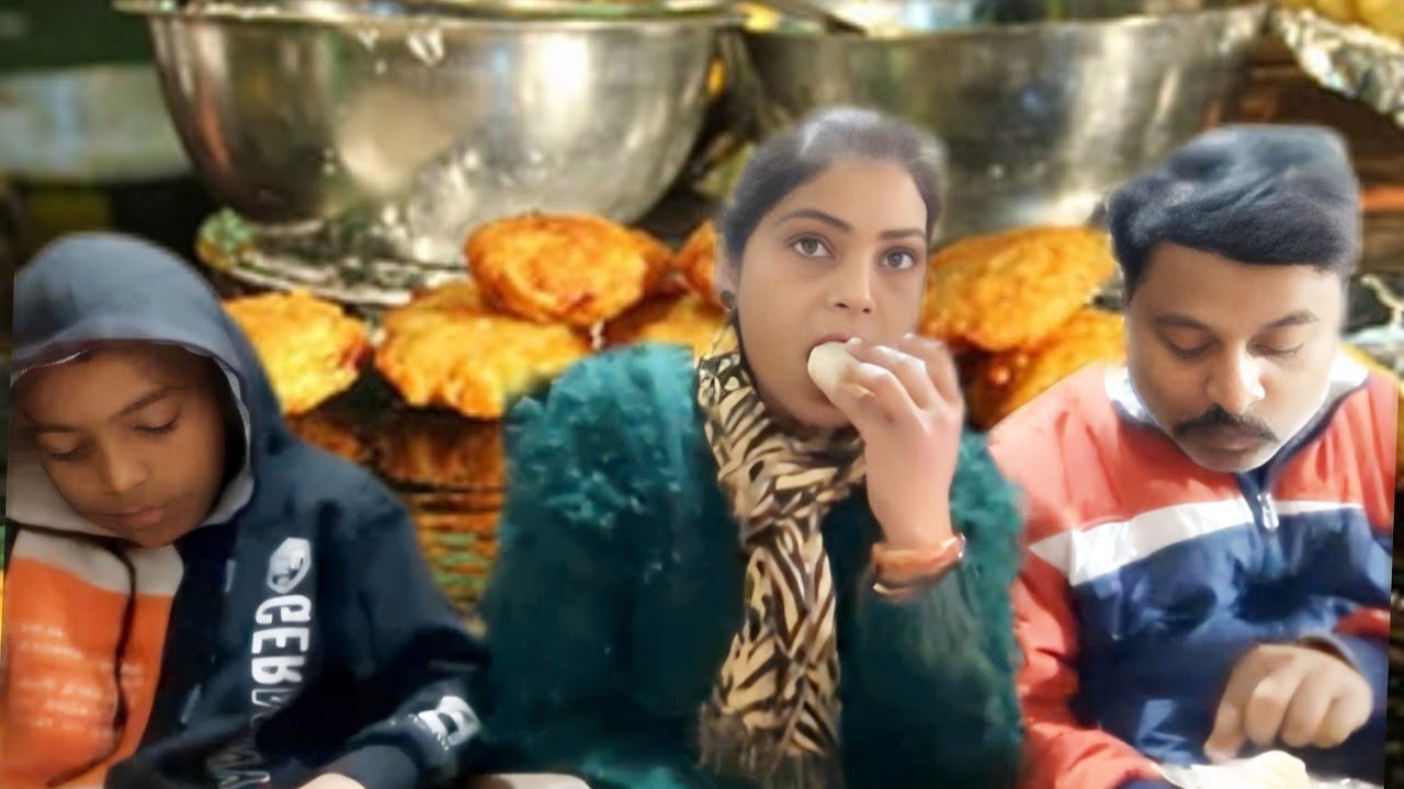 Mujhe Food Channel kholna chahiye😅!! #streetfood  #channel #trending #youtube #food #foodblogger 