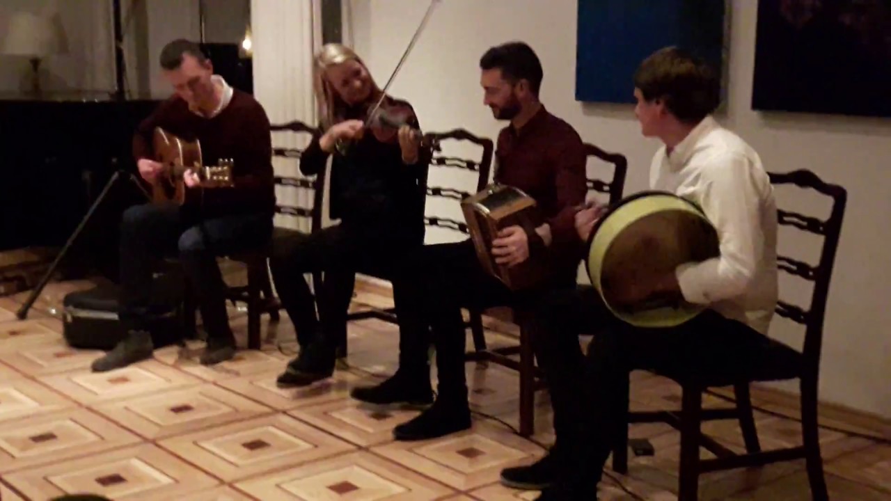 Tara Breen & the Trí Tones 31/10/16 Посольство Ирландии