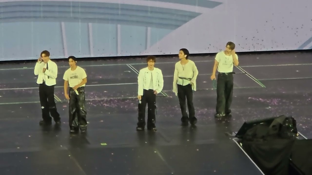 260308 SEVENTEEN NEW WORLD TOUR in SINGAPORE - Ment 1 pt. 1