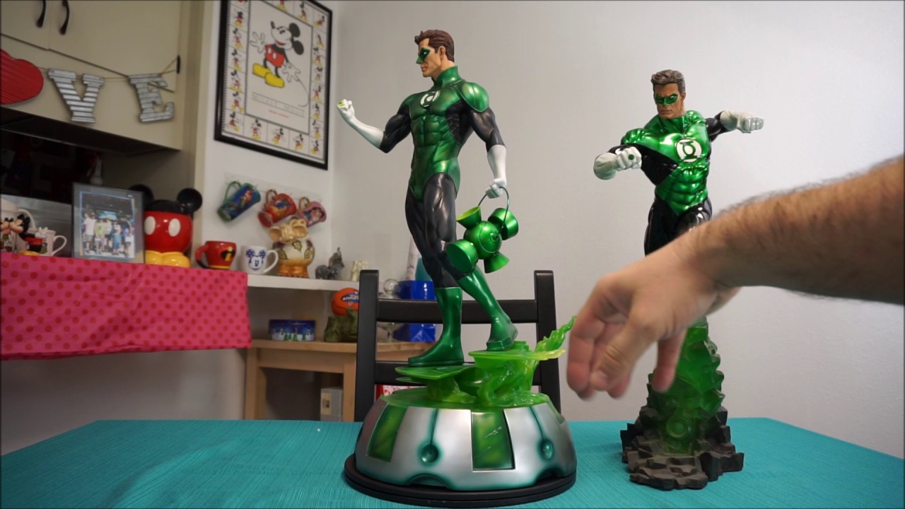 Green Lantern -Hal Jordan- Premium Format Figure by Sideshow Collectibles