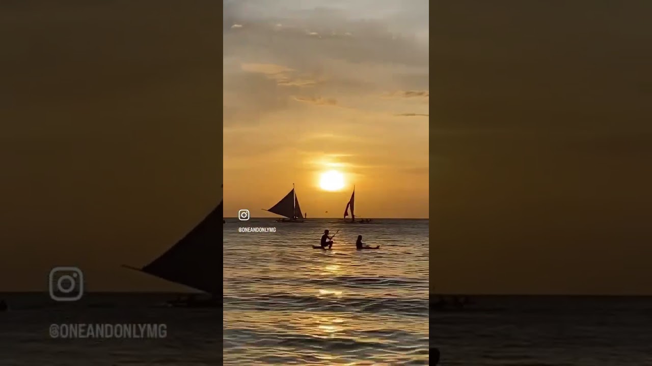 SUNSET IN BORACAY #boracay #boracay2023 #boracayph #sunset #sunsets #sunsetview #travelphilippines