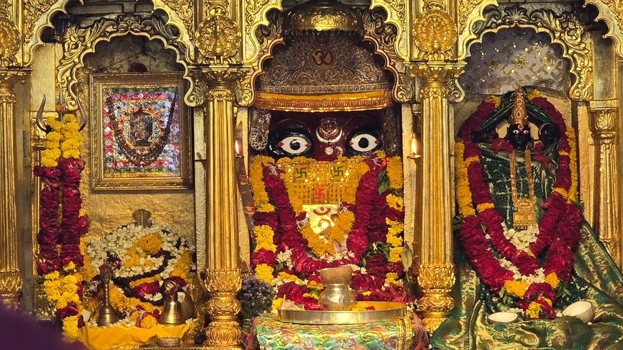 દર શુક્રવારે દંડવત યાત્રા શક્તિપીઠ પાવાગઢ માં ના ભગત પટેલ અલ્પેશભાઇ બાપજી સુંદરણા