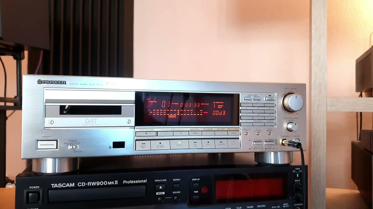 PIONEER   D - 90   Stero  2.1