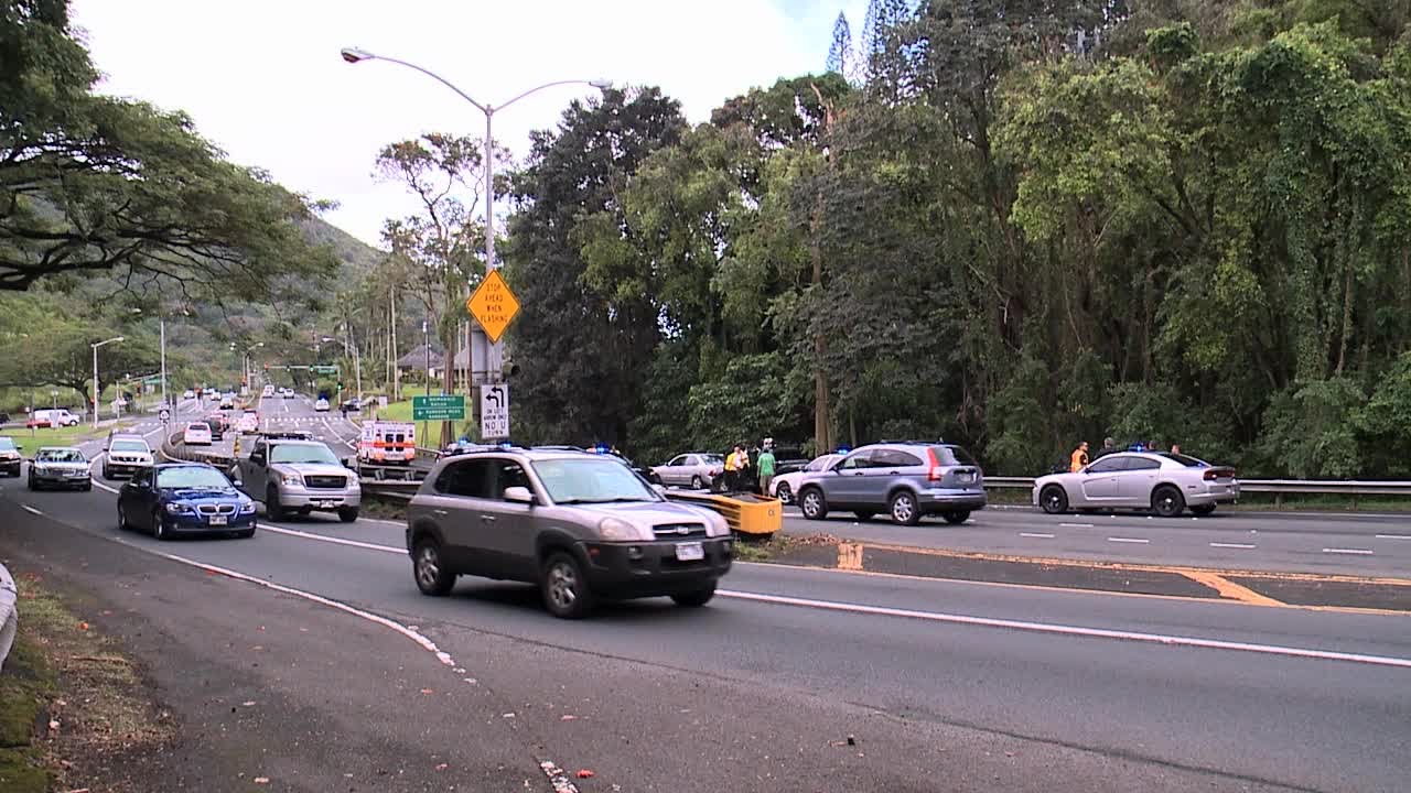 Police investigate two scenes on Pali Highway