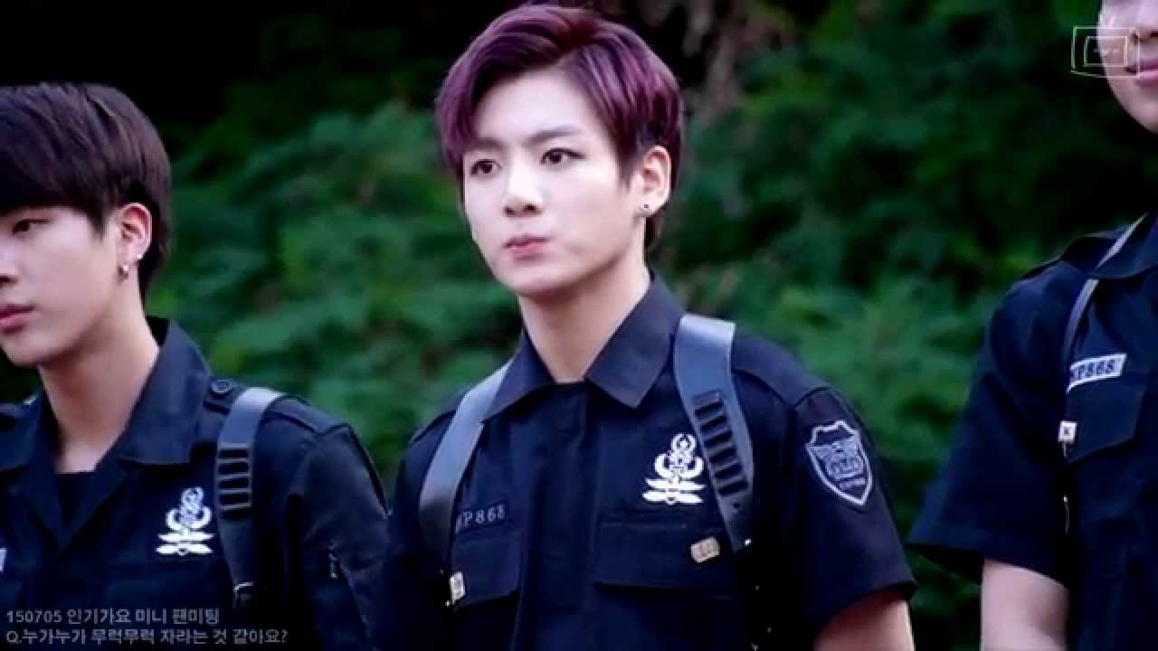 150705 인기가요 미니 팬미팅 - Q.누가누가 무럭무럭 자라는 것 같아요? (방탄소년단 정국)