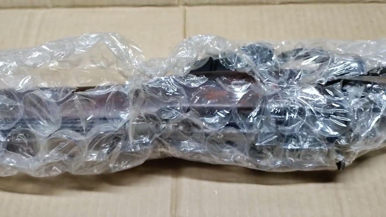 PART 1 OF 4  My Hunter's Lodge No.4 Mk.1 Enfield and Iver Johnson in.38S&W unboxing..