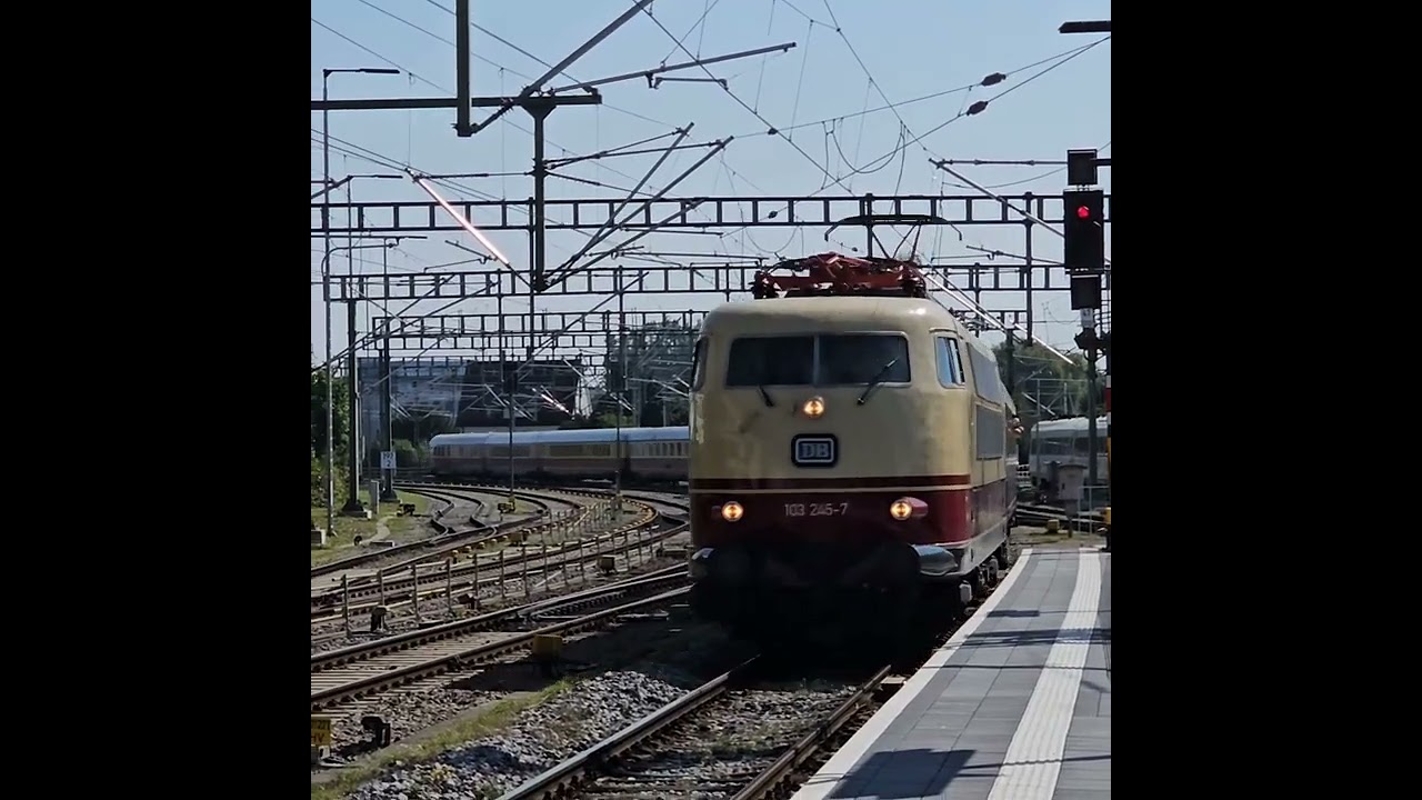 TEE/IR Rheingold mit BR 103 in Friedrichshafen am Bodensee