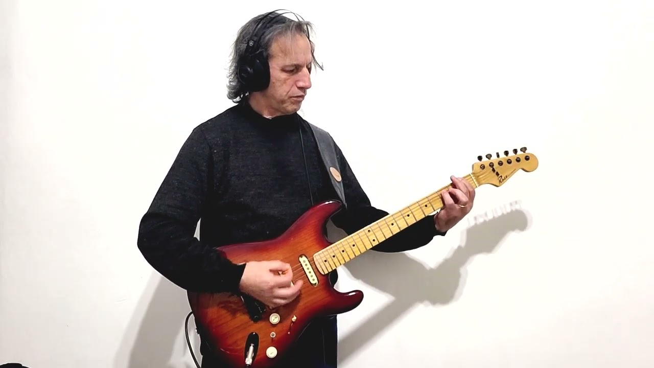 O Mundo Não  Vai Acabar (Bandaliera guitar cover)