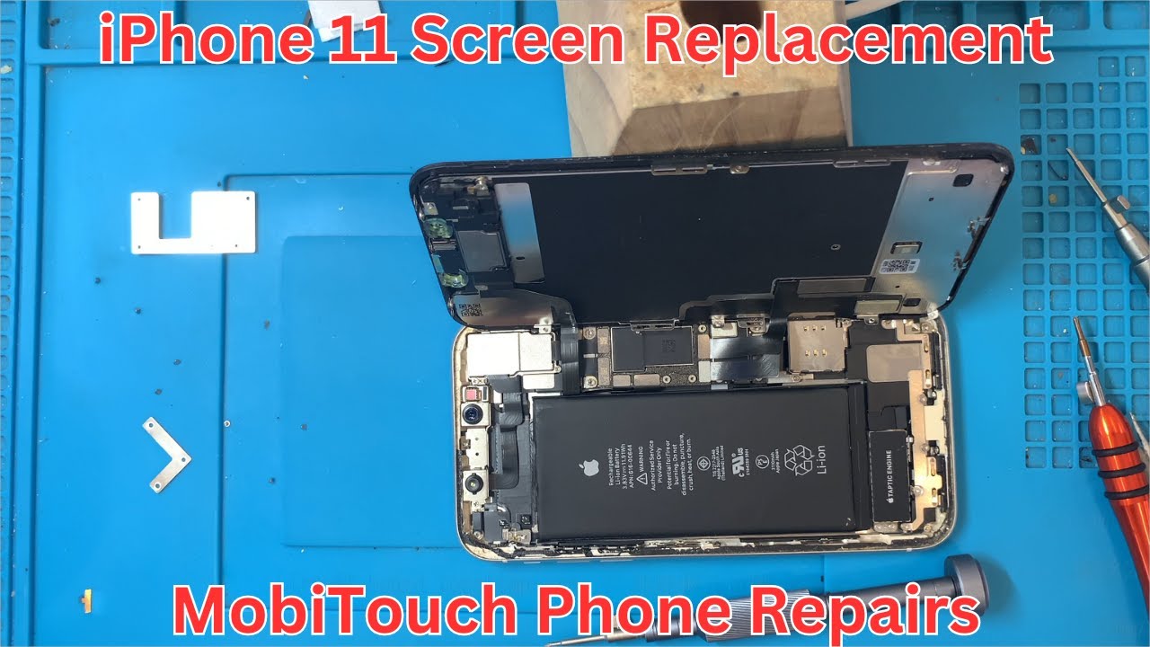 iPhone 11 Screen Replacement | @mobitouch