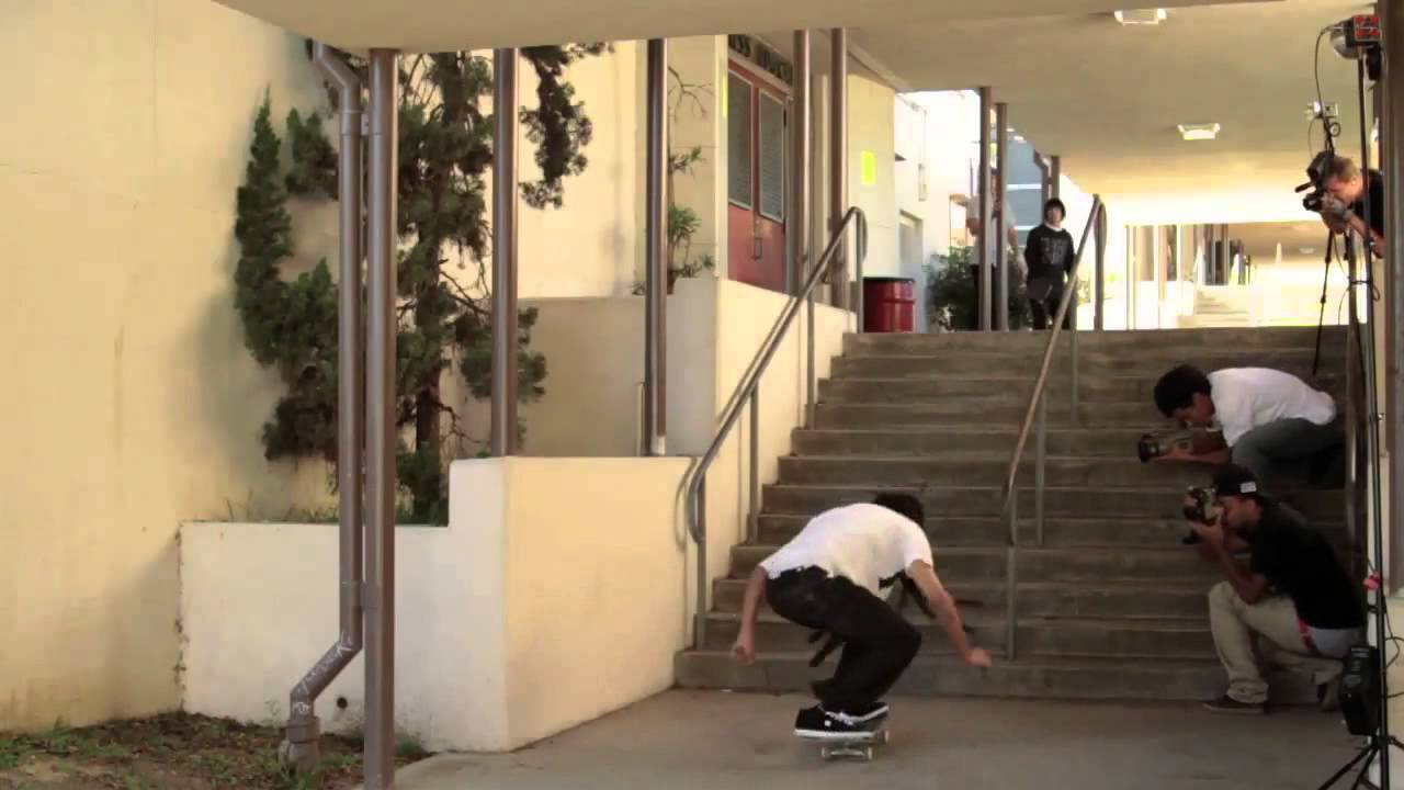 Nyjah Huston - Nollie Back Side Nose SKATE CLICK PRESENT