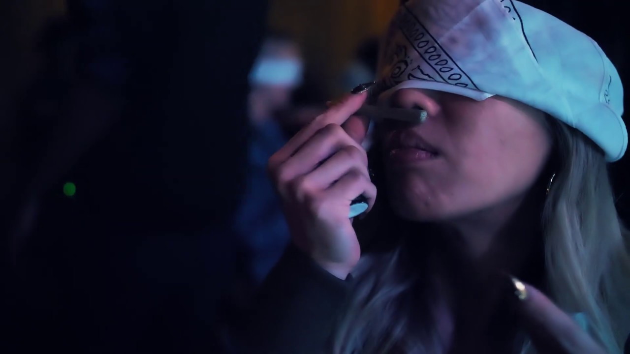 Blind Bud Tasting Party | HotBox