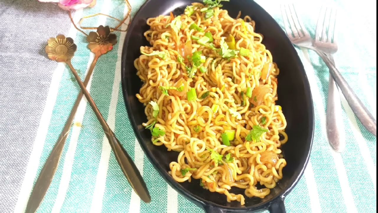 2 Minute Mein Swad Ka Jadoo | Yummy Maggi Recipe 🍜@amra-cooking  like & subscribe 