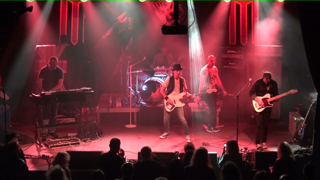 Gypsy's Kiss (Deep Purple) Cover by Black Purple