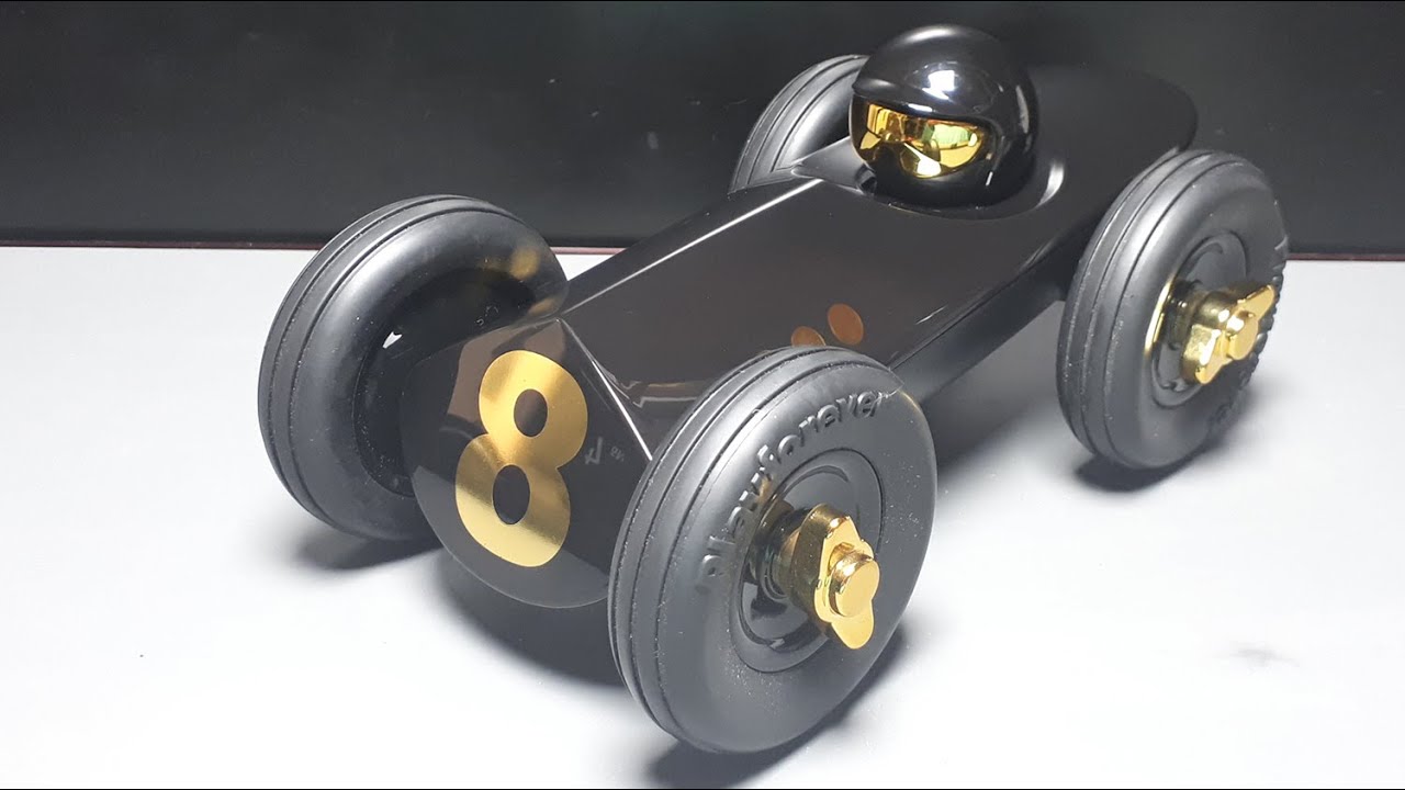 Playforever Rufus Vince Midi designer toy push inertia plastic car review toddler kids