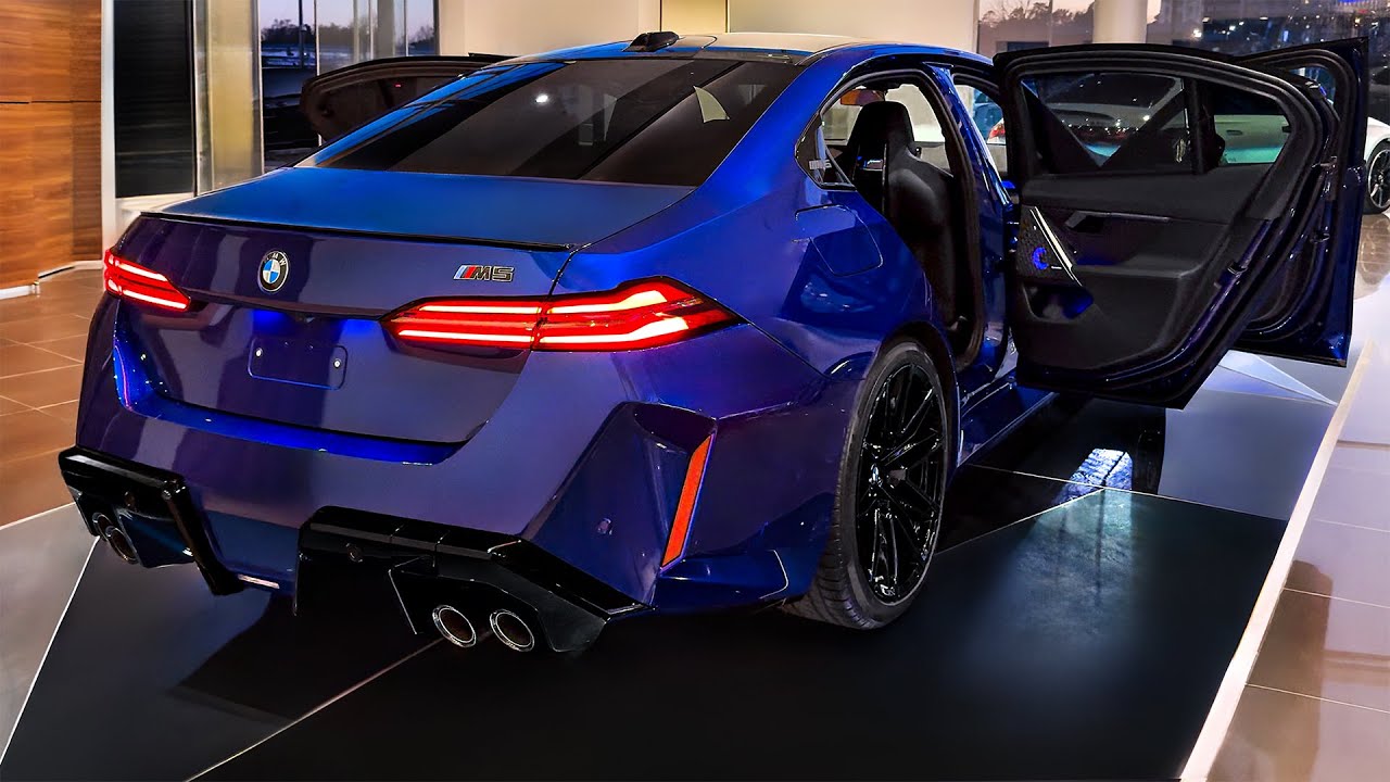 Новый 2025 BMW M5 - Звук, внешние и внутренние детали