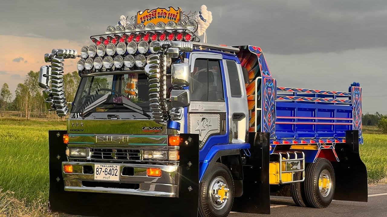 ร้อคกี้ในตำนาน สเปคนี้จัดเต็มเลยครับ Isuzu Rocky เครื่อง195แรง จัดส่งขึ้นรถสไลด์ให้ลูกค้า จ.ขอนแก่น